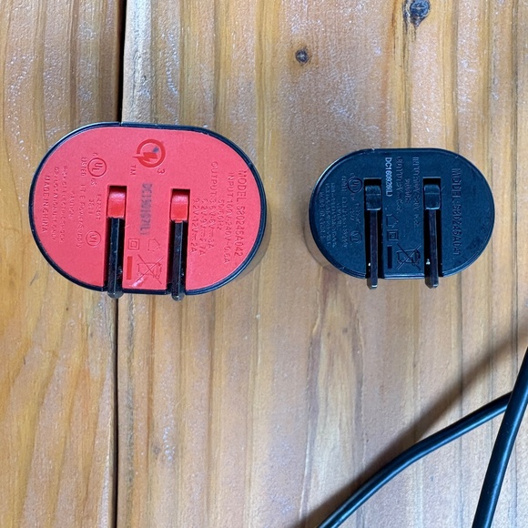 2 Verizon Micro USB to USB Charging Cables and Wall Plugs 6 Feet Each - Picture 3 of 8